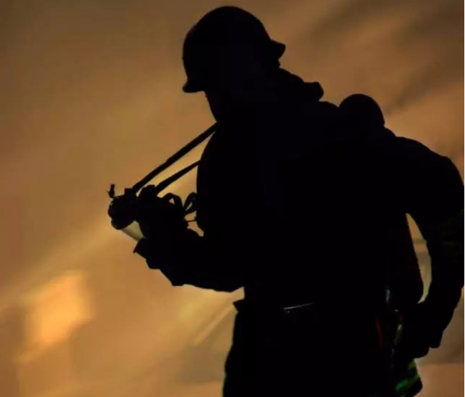 正壓式空氣呼吸器|提供呼吸保護(hù)，保障生命安全！