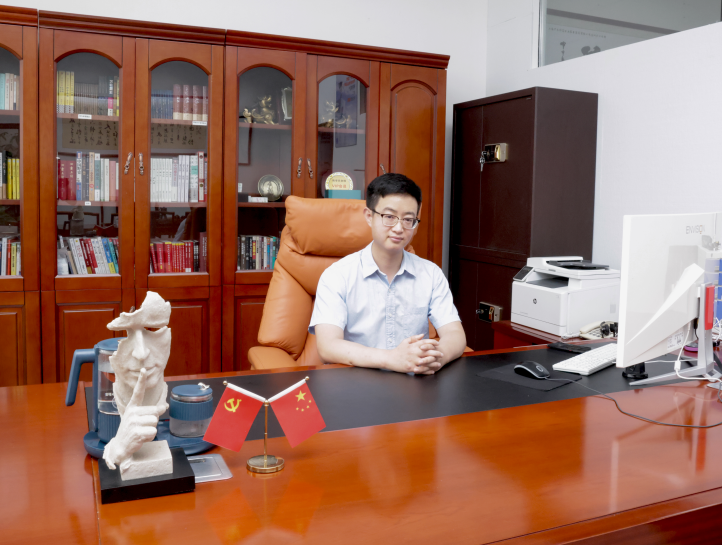 同載熱切期望，賀海固十年廠慶！